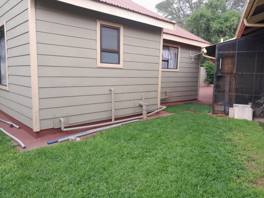 3 Bedroom Property for Sale in Geelhoutpark North West